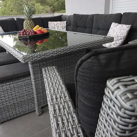 Horvat Apartment