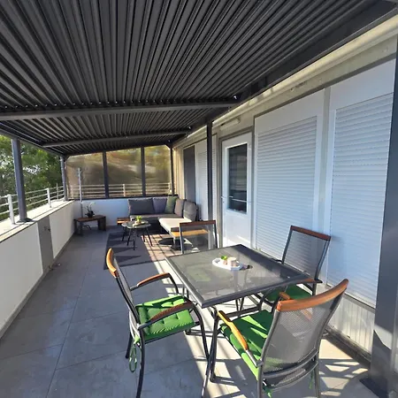 Horvat Апартаменты