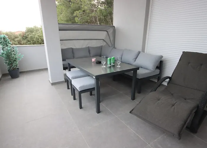 Horvat Апартаменты