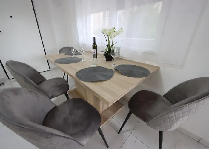 Horvat Апартаменты *